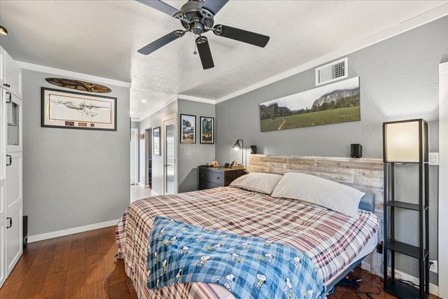 6244 S Walnut St, Loomis, CA 95650