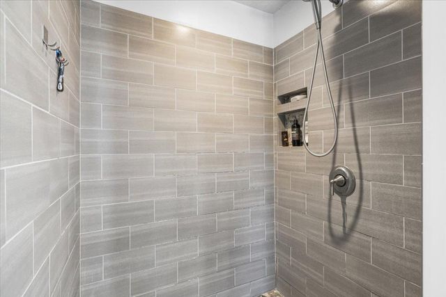 6244 S Walnut St, Loomis, CA 95650