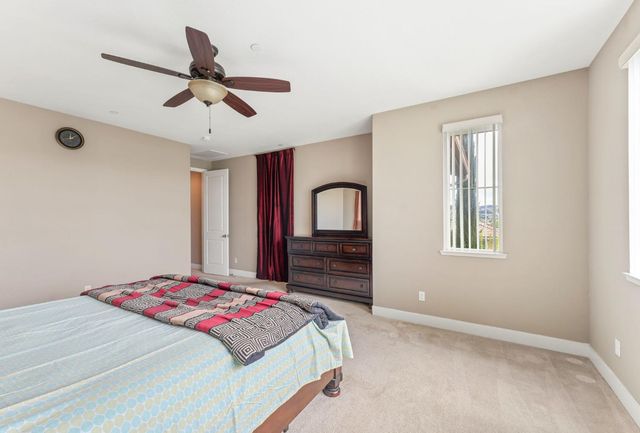 1375 Quigley Ct, Folsom, CA 95630