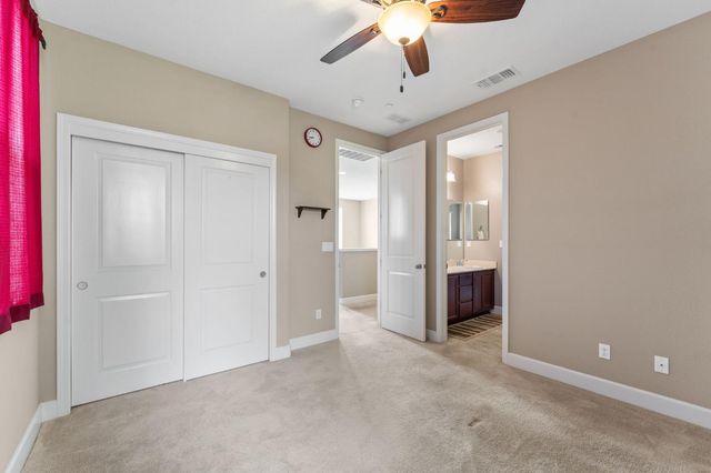 1375 Quigley Ct, Folsom, CA 95630