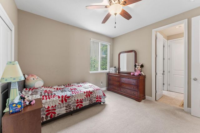 1375 Quigley Ct, Folsom, CA 95630