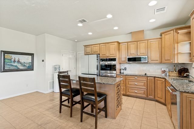 2881 Aviation Loop, Fredericksburg, TX 78624