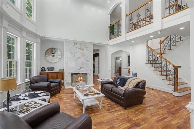 106 Gold Leaf Court, Canton, GA 30114