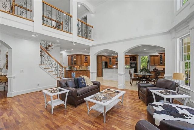 106 Gold Leaf Court, Canton, GA 30114