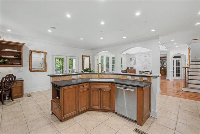106 Gold Leaf Court, Canton, GA 30114