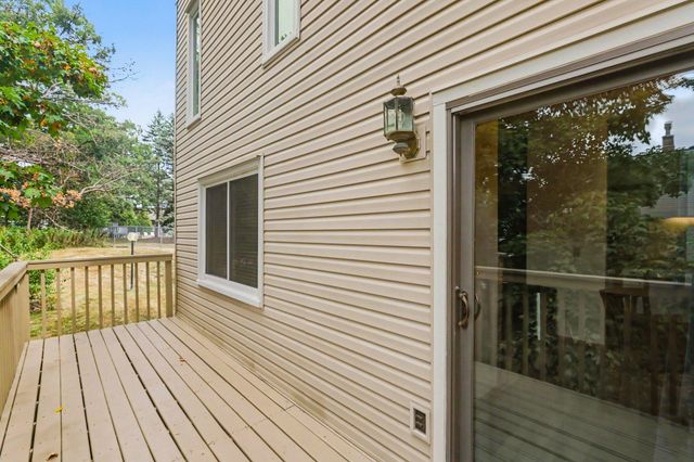 5626 N Innsbruck Court, Fridley, MN 55432