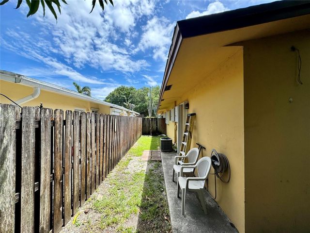 1723 SW 21st Street, Fort Lauderdale, FL 33315