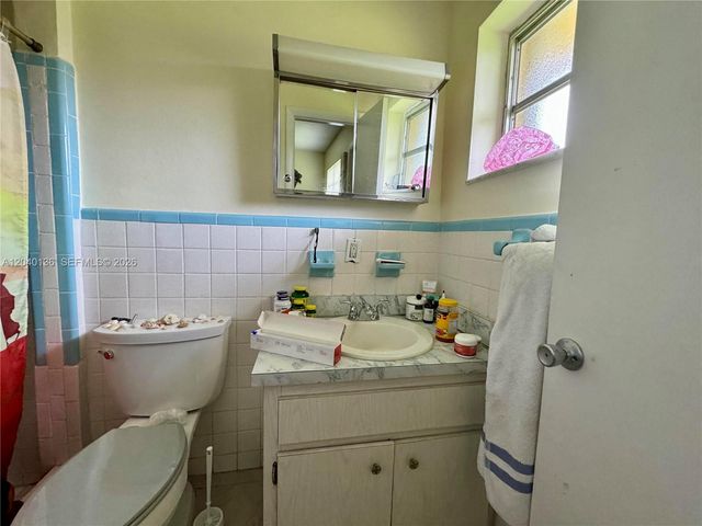 1723 SW 21st Street, Fort Lauderdale, FL 33315