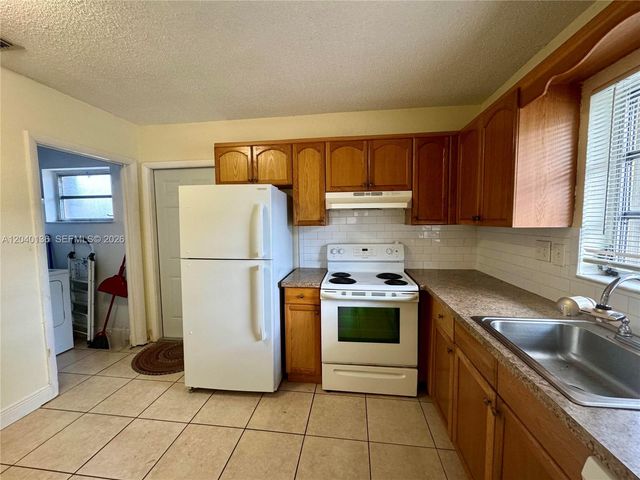 1723 SW 21st Street, Fort Lauderdale, FL 33315