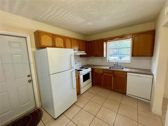 1723 SW 21st Street, Fort Lauderdale, FL 33315