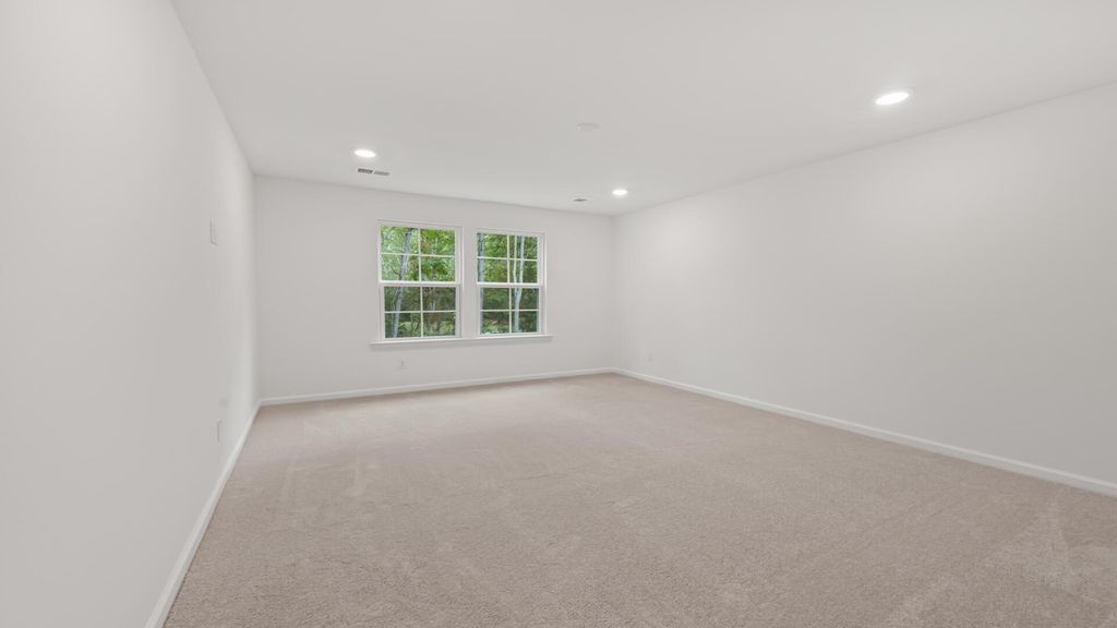 Image 19 of property listing at 462 Cadbury Loop, Summerville, SC 29486