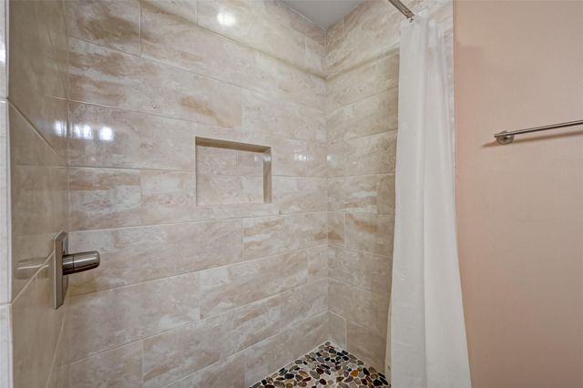 1902 Sedgie Drive, Houston, TX 77080