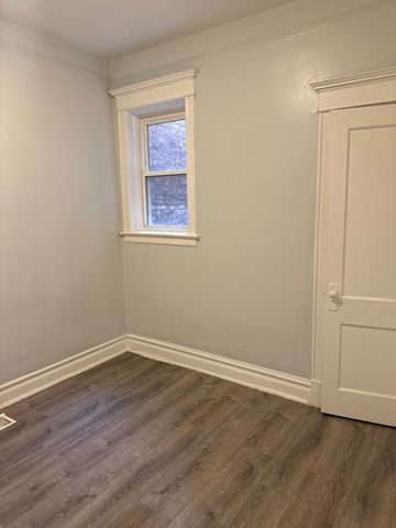 6344 S Eberhart Avenue 1, Chicago, IL 60637