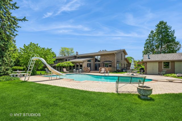 30W010 Smith Road, West Chicago, IL 60185
