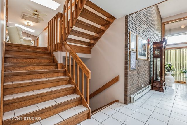 30W010 Smith Road, West Chicago, IL 60185