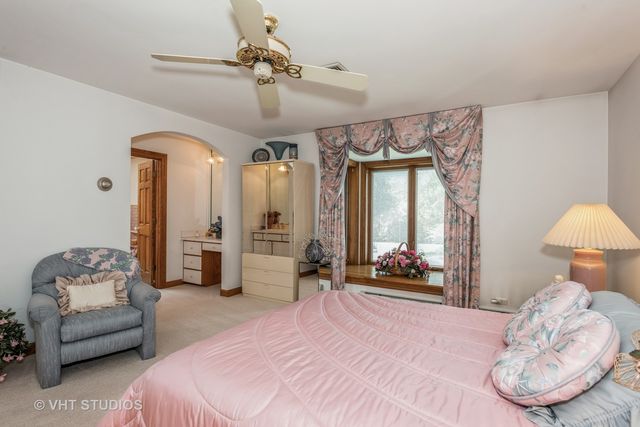 30W010 Smith Road, West Chicago, IL 60185
