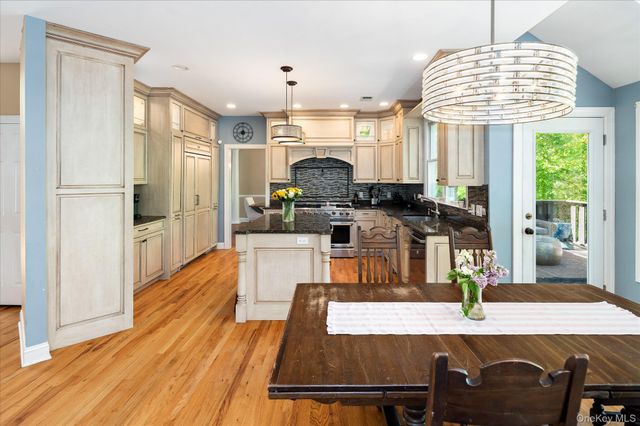 1 Woolen Court, North Salem, NY 10560