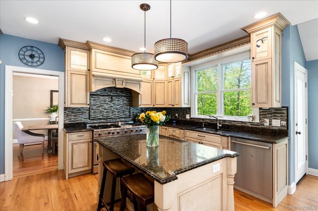 1 Woolen Court, North Salem, NY 10560