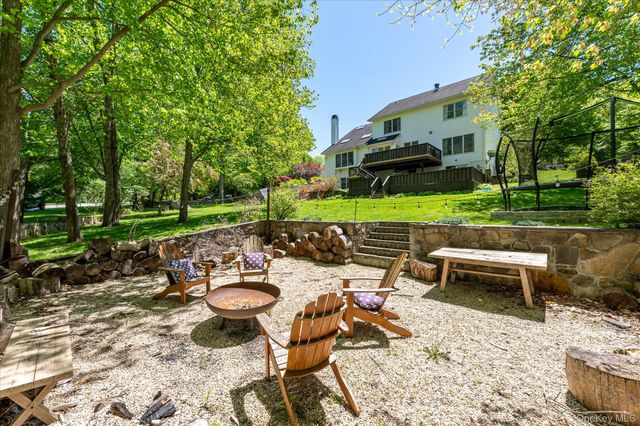 1 Woolen Court, North Salem, NY 10560