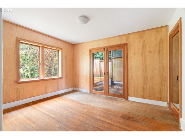 3366 Nw FRANKLIN Ct, Portland, OR 97210