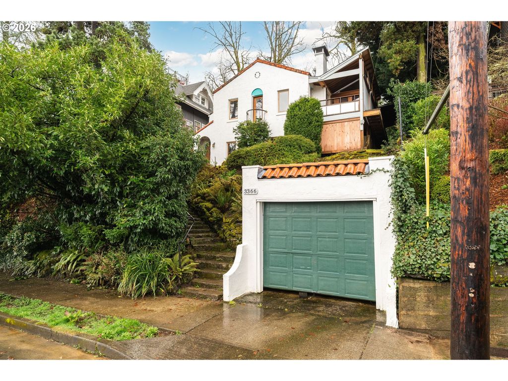 3366 Nw FRANKLIN Ct, Portland, OR 97210
