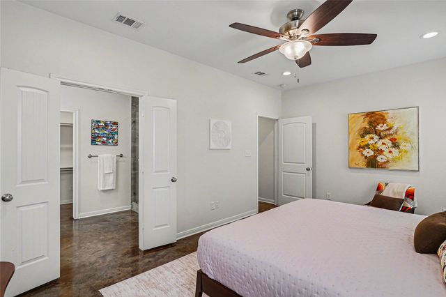 2425 S 16th Street, Waco, TX 76706