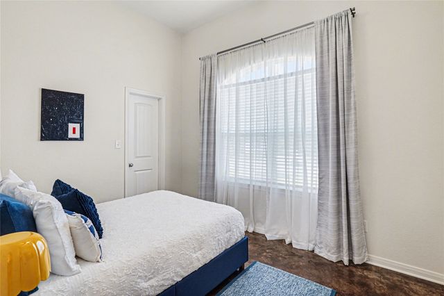 2425 S 16th Street, Waco, TX 76706