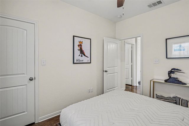 2425 S 16th Street, Waco, TX 76706