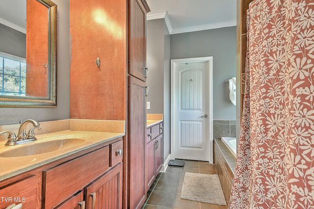 117 Indiana Drive, Gate City, VA 24251