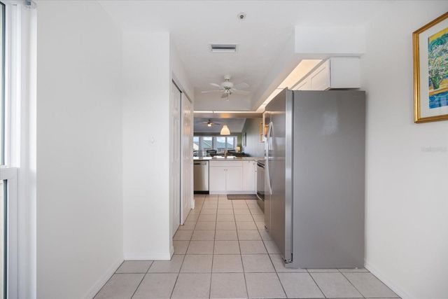 841 WATERSIDE DRIVE 202, Venice, FL 34285