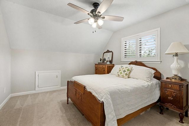 3037 Longwood Lane, Dickinson, TX 77539