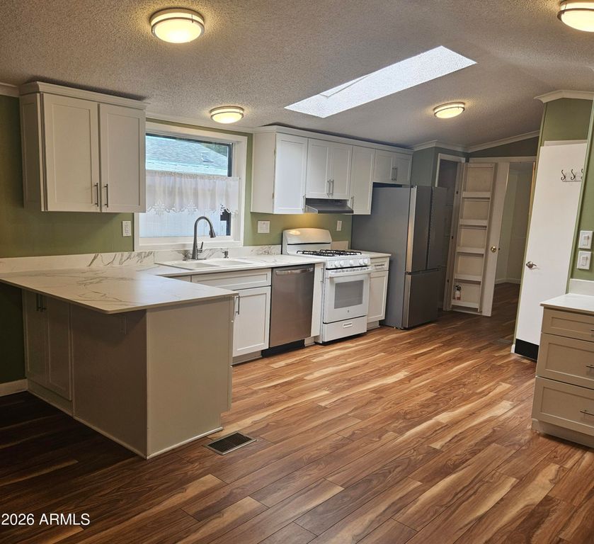 Image 12 of property listing at 654 S Nature Way, Sierra Vista, AZ 85635