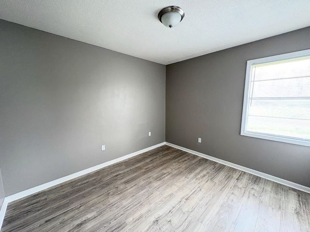 3759 MCCAIN RD, Memphis, TN 38109