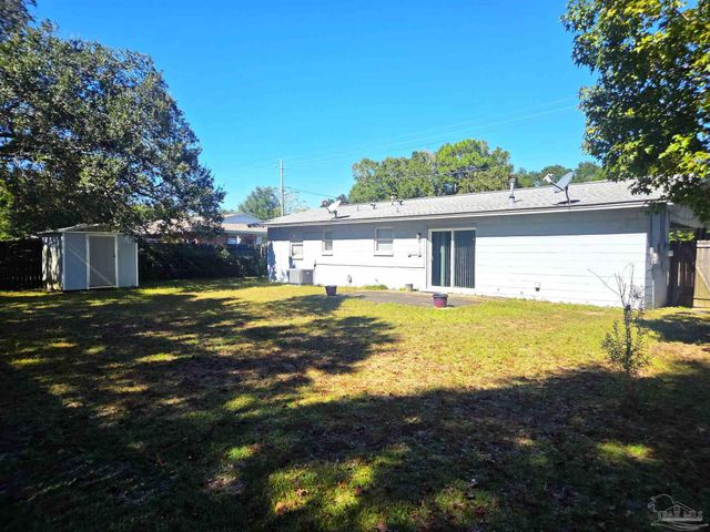 1201 Belair Rd, Pensacola, FL 32505