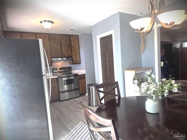 1201 Belair Rd, Pensacola, FL 32505