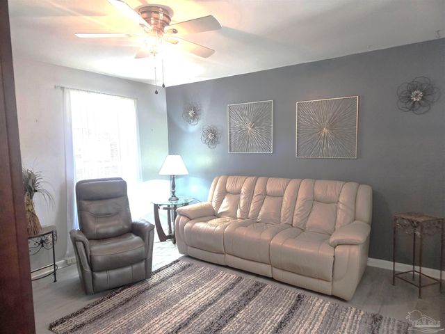 1201 Belair Rd, Pensacola, FL 32505