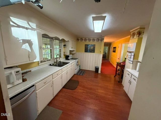 310 Sunset Drive, Elon, NC 27244