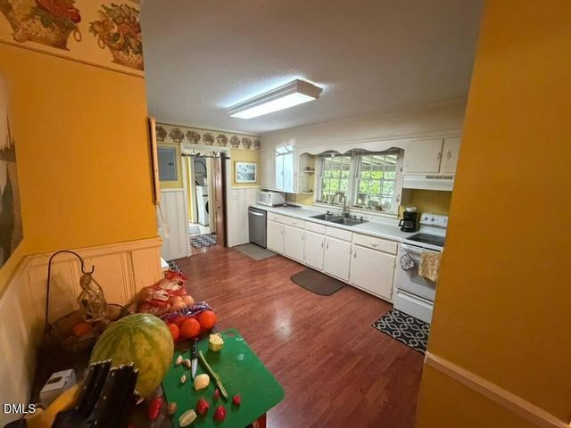 310 Sunset Drive, Elon, NC 27244