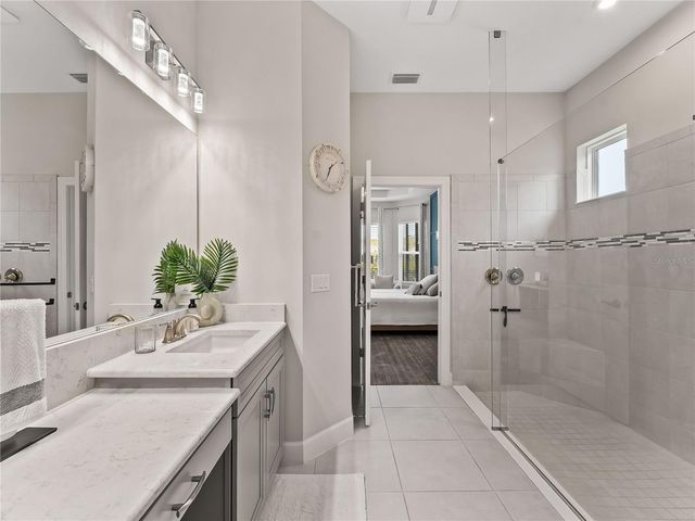 6249 MESA GLEN, Bradenton, FL 34203