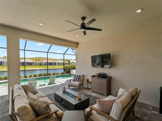 6249 MESA GLEN, Bradenton, FL 34203