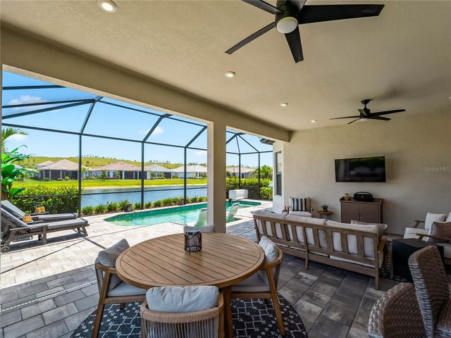 6249 MESA GLEN, Bradenton, FL 34203
