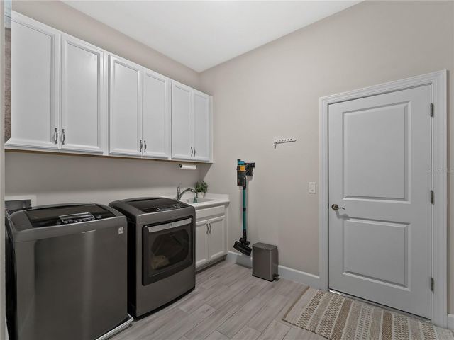 6249 MESA GLEN, Bradenton, FL 34203