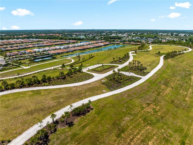 6249 MESA GLEN, Bradenton, FL 34203
