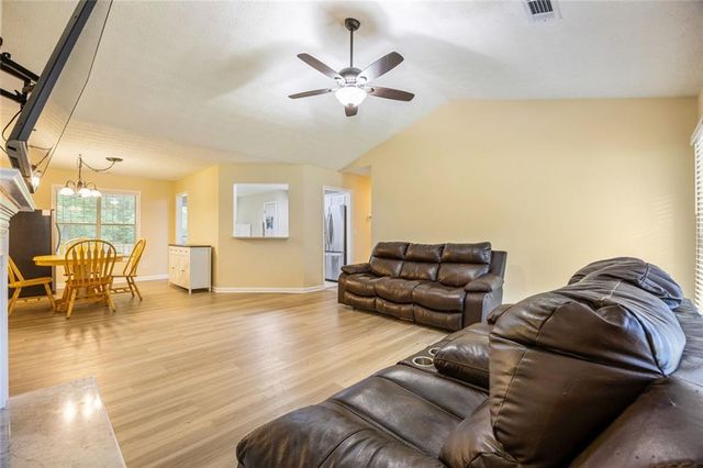 469 Cedar Trail, Winder, GA 30680