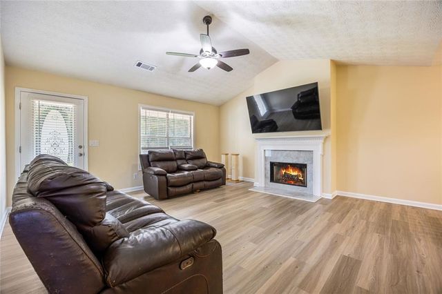 469 Cedar Trail, Winder, GA 30680