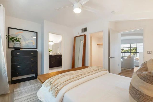 687 S Coast Highway 101 237, Encinitas, CA 92024