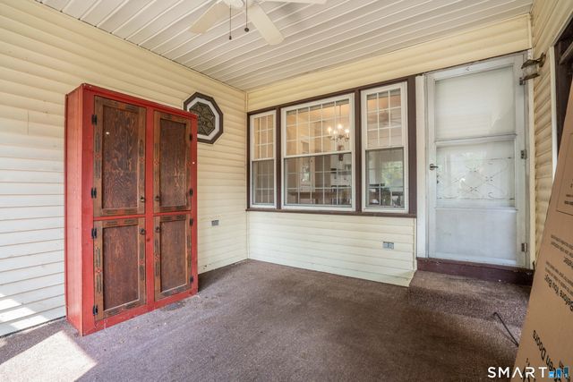52 Greenhouse Boulevard, West Hartford, CT 06110