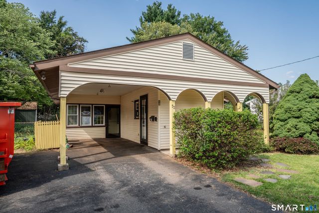 52 Greenhouse Boulevard, West Hartford, CT 06110