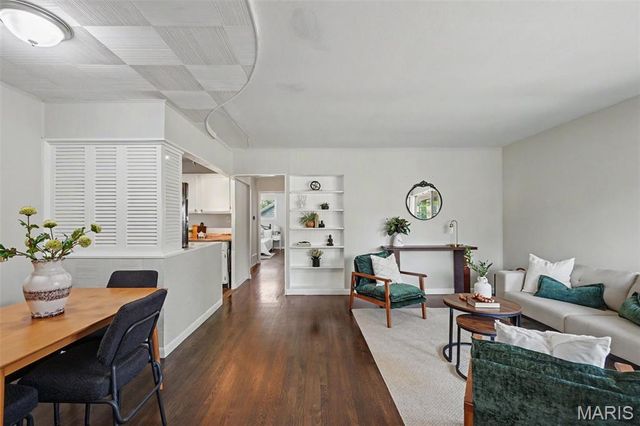 9801 Lawnview Drive, St Louis, MO 63136
