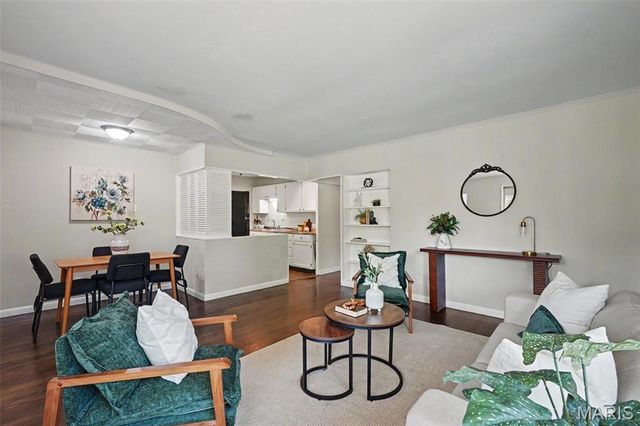 9801 Lawnview Drive, St Louis, MO 63136